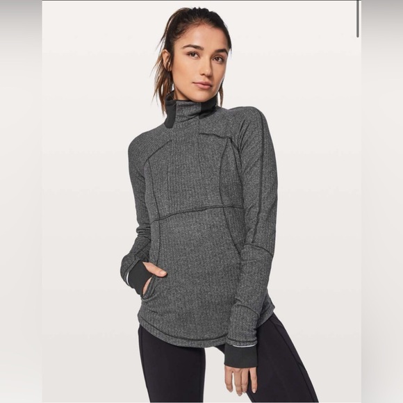 Lululemon Base Runner 1/2 Zip Pullover in Herringbone Pattern. Size 6. - Picture 2 of 10